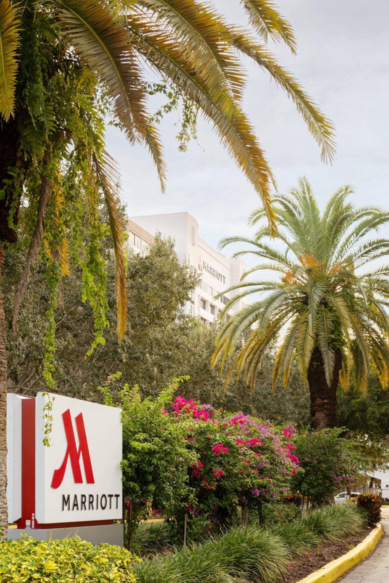 Palm Beach Gardens Marriott Екстериор снимка